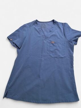 FIGS Ceil Blue scrub set